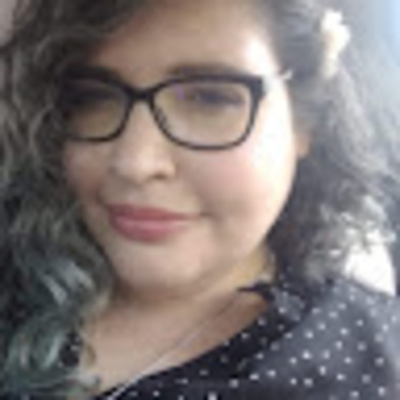 Meet your Posher, Megan - Picture 1 of 1